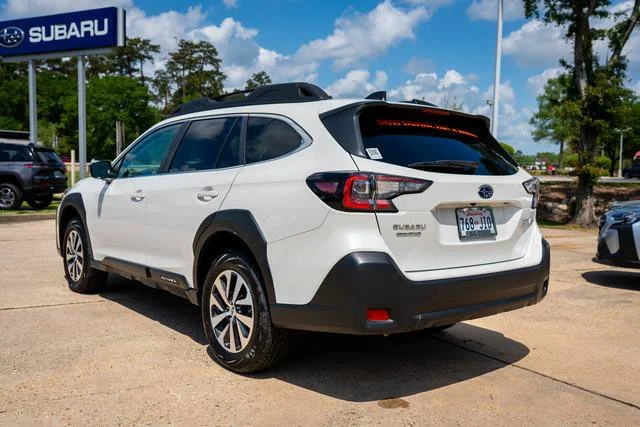 Certified Used 2025 Crystal White Pearl Subaru Premium image 4