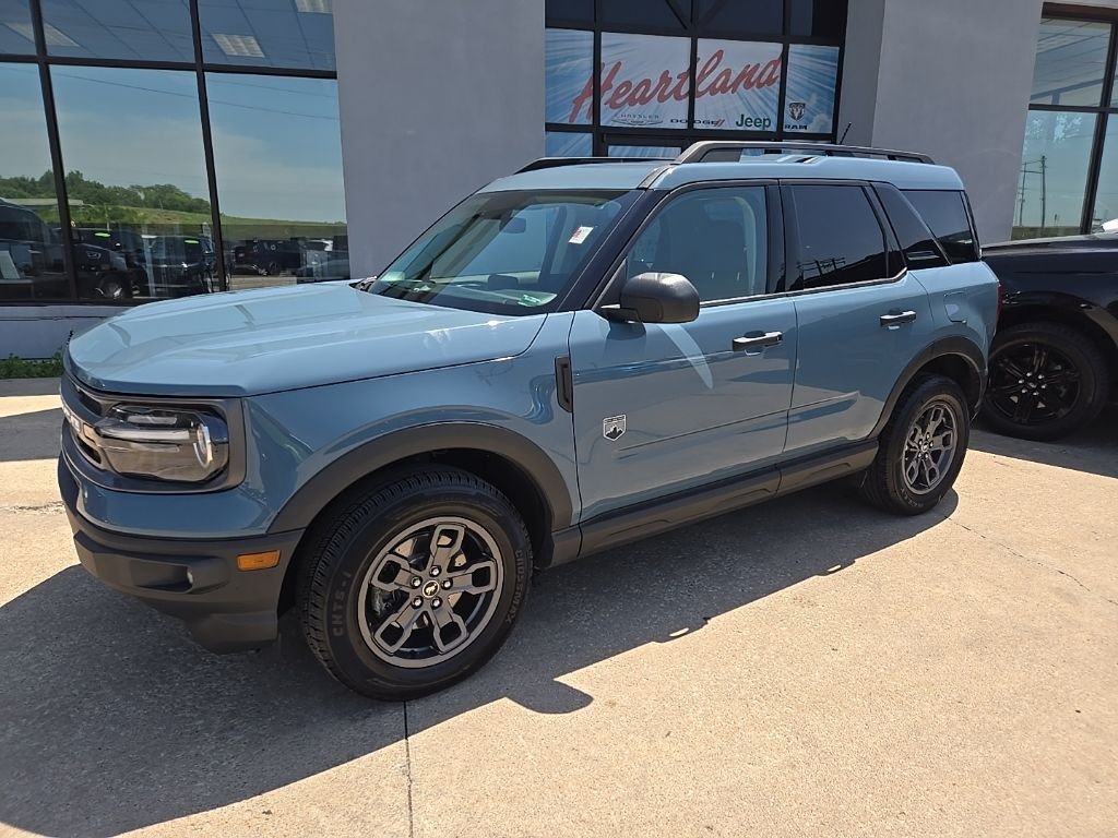 Used 2021  Ford Big Bend image 4