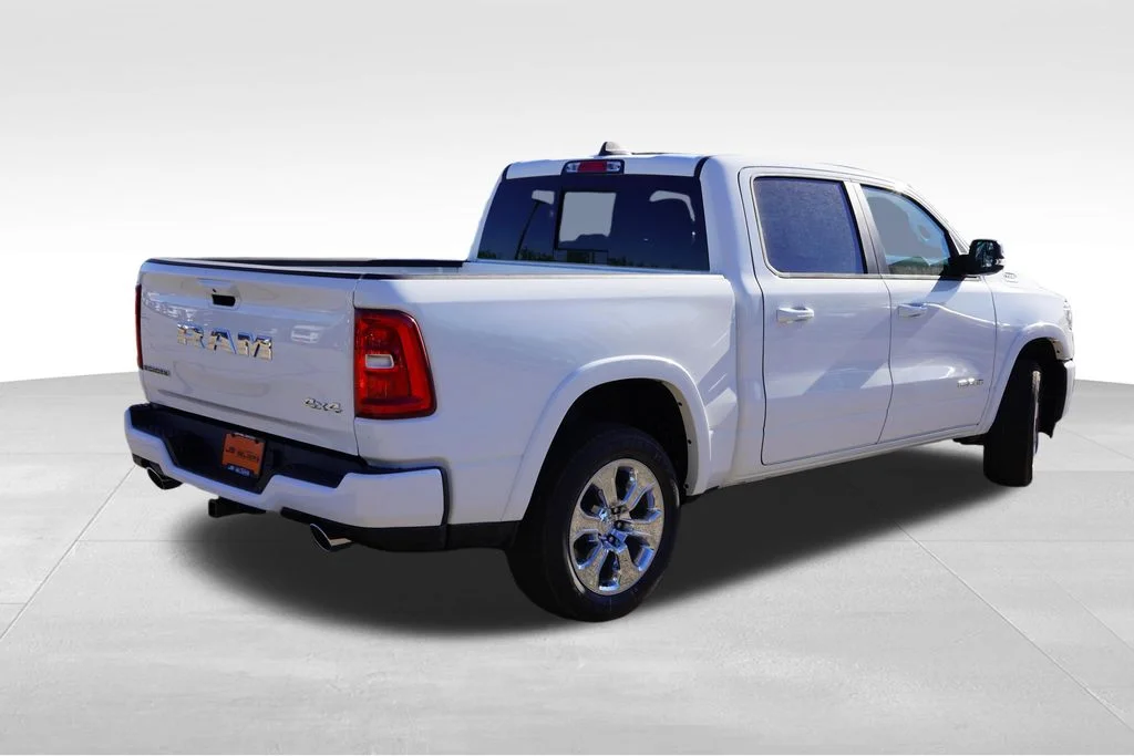 New 2026 Bright White Clear-Coat Exterior Paint RAM Big Horn image 3
