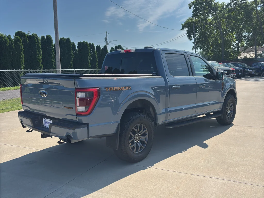 Used 2023 Azure Gray Metallic Ford Tremor image 4
