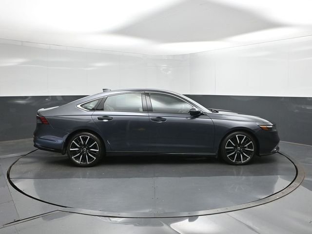 Used 2023  Honda Touring image 15