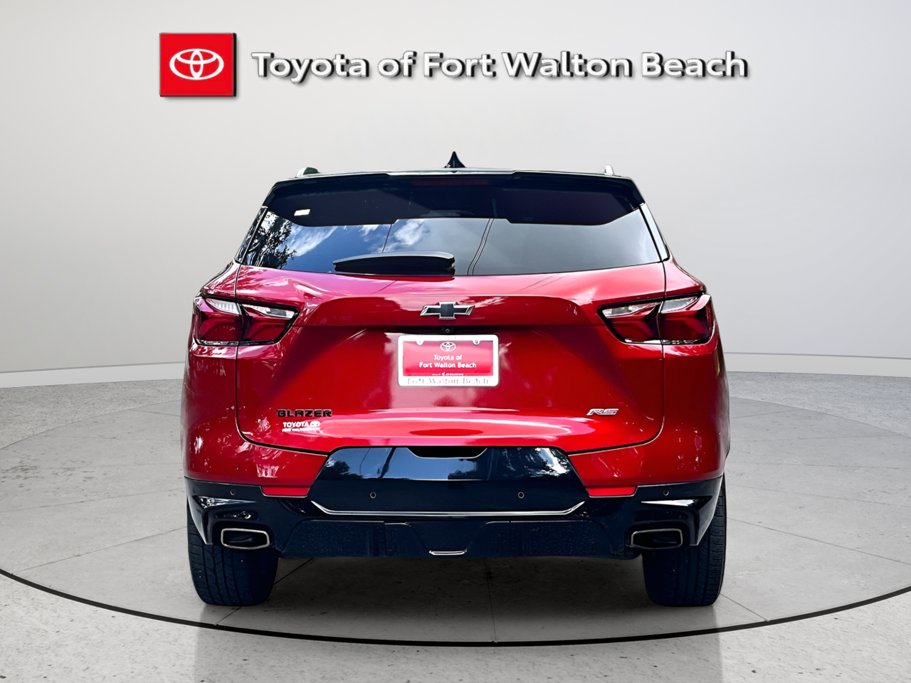 Used 2022 Red Chevrolet RS image 5