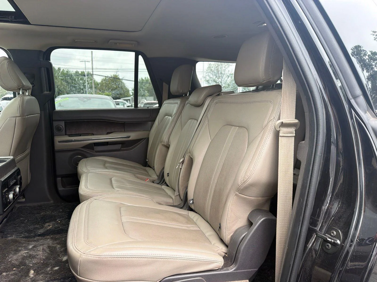 Used 2021 Agate Black Metallic Ford Limited image 6
