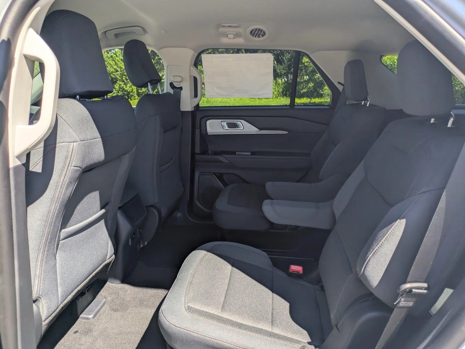New 2026 Space White Metallic Ford Active image 17