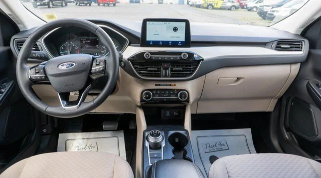 Used 2022 Blue Ford SE image 14