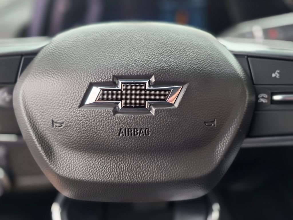 2025 Chevrolet Suburban Z71 - Photo 29
