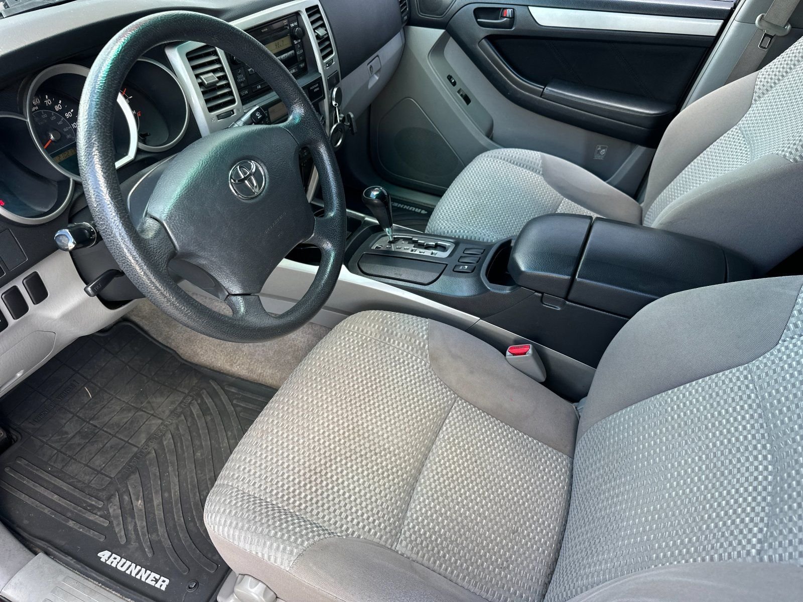 Used 2006 Salsa Red Pearl Toyota SR5 image 8