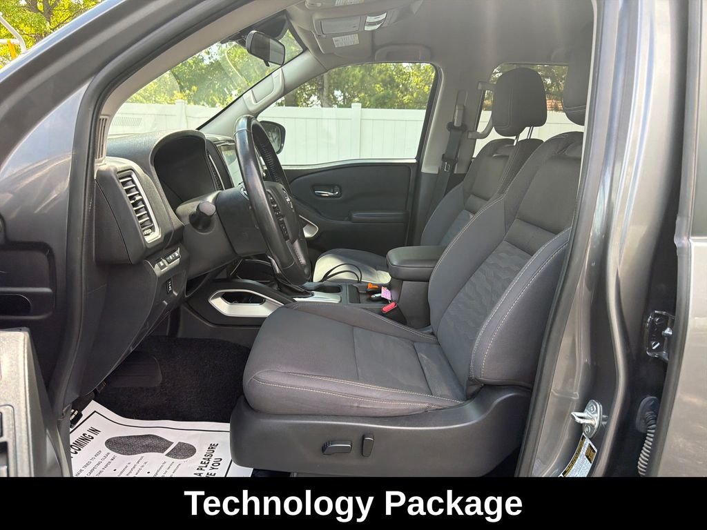 Used 2023 Gray Nissan SV image 11