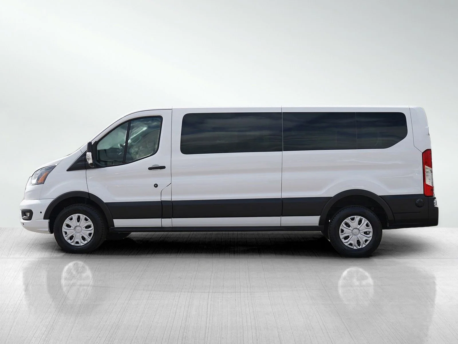 Used 2024 Ford Transit Passenger Van XLT with VIN 1FBAX2YG1RKA21507 for sale in Minneapolis, Minnesota