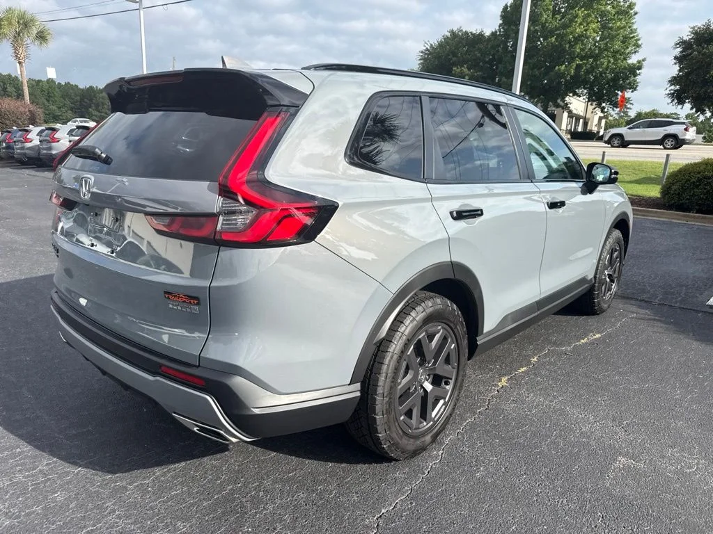 New 2026 Urban Gray Pearl Honda TrailSport image 3