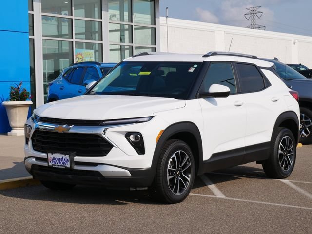 Used 2025 Chevrolet Trailblazer LT with VIN KL79MRSLXSB041098 for sale in Roseville, Minnesota