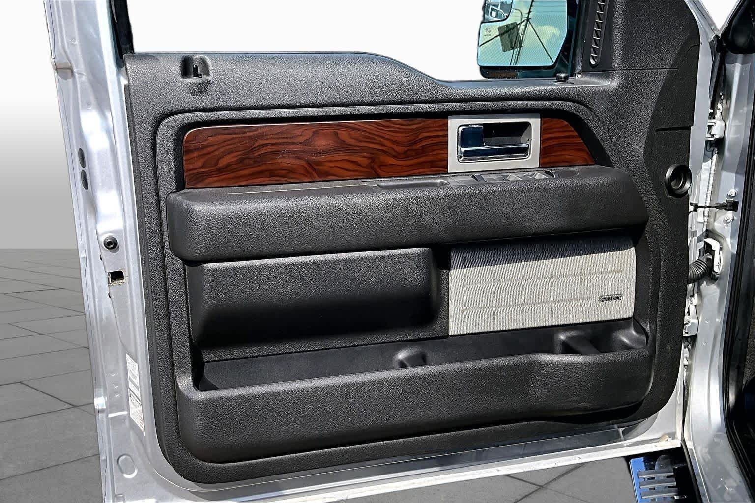 Used 2012 Ingot Silver Metallic Ford Lariat image 21