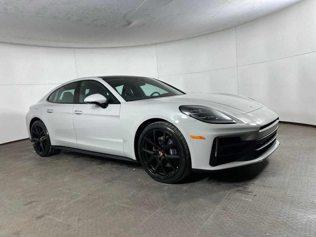 2026 Porsche Panamera Base - Photo 9
