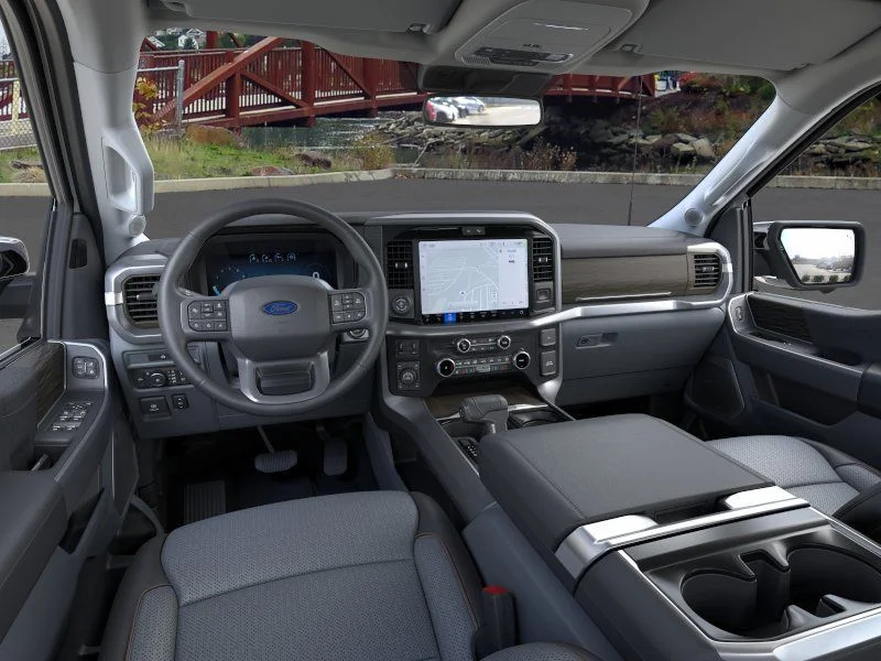2025 Ford F-150 Lariat - Photo 11