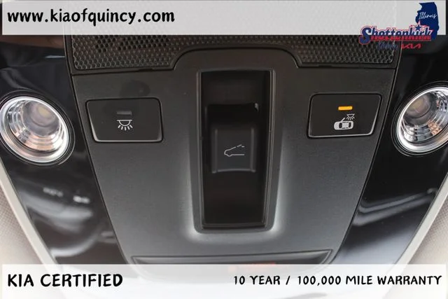 Used 2026 White Kia SX-Prestige image 37