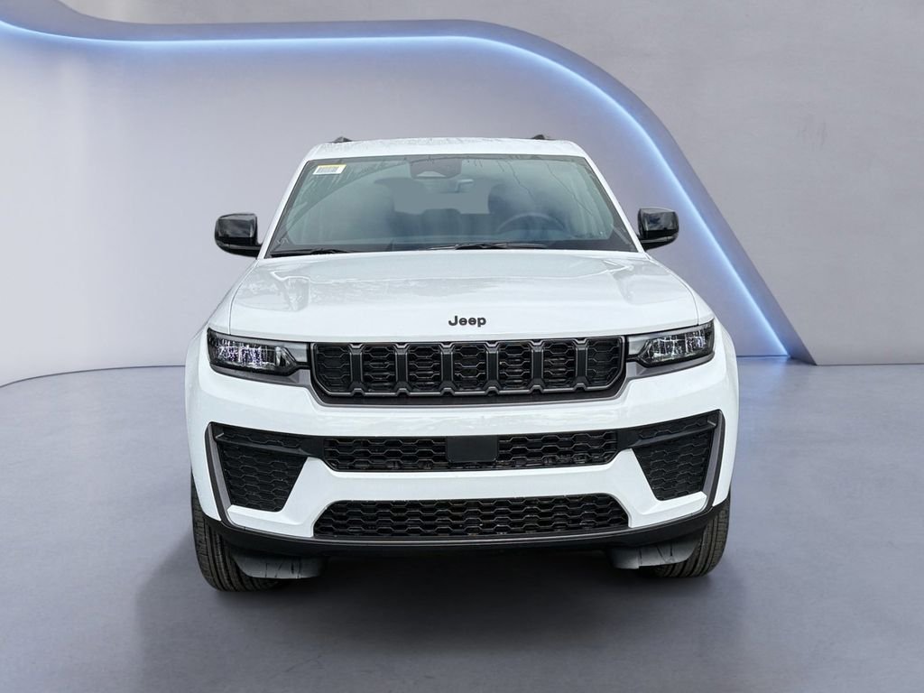 New 2026 Bright White Clear-Coat Exterior Paint Jeep Altitude image 9