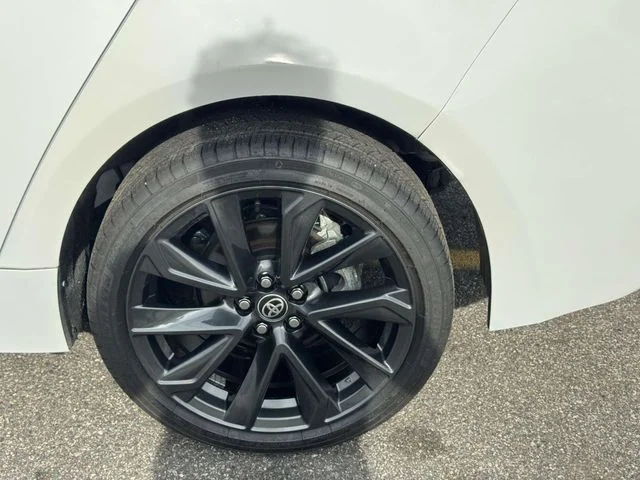 Used 2025 White Toyota SE image 16