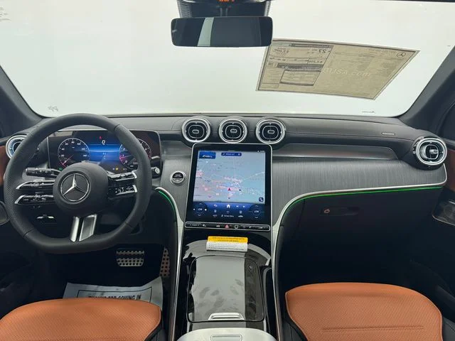 New 2027 White Mercedes-Benz GLC 300 image 6