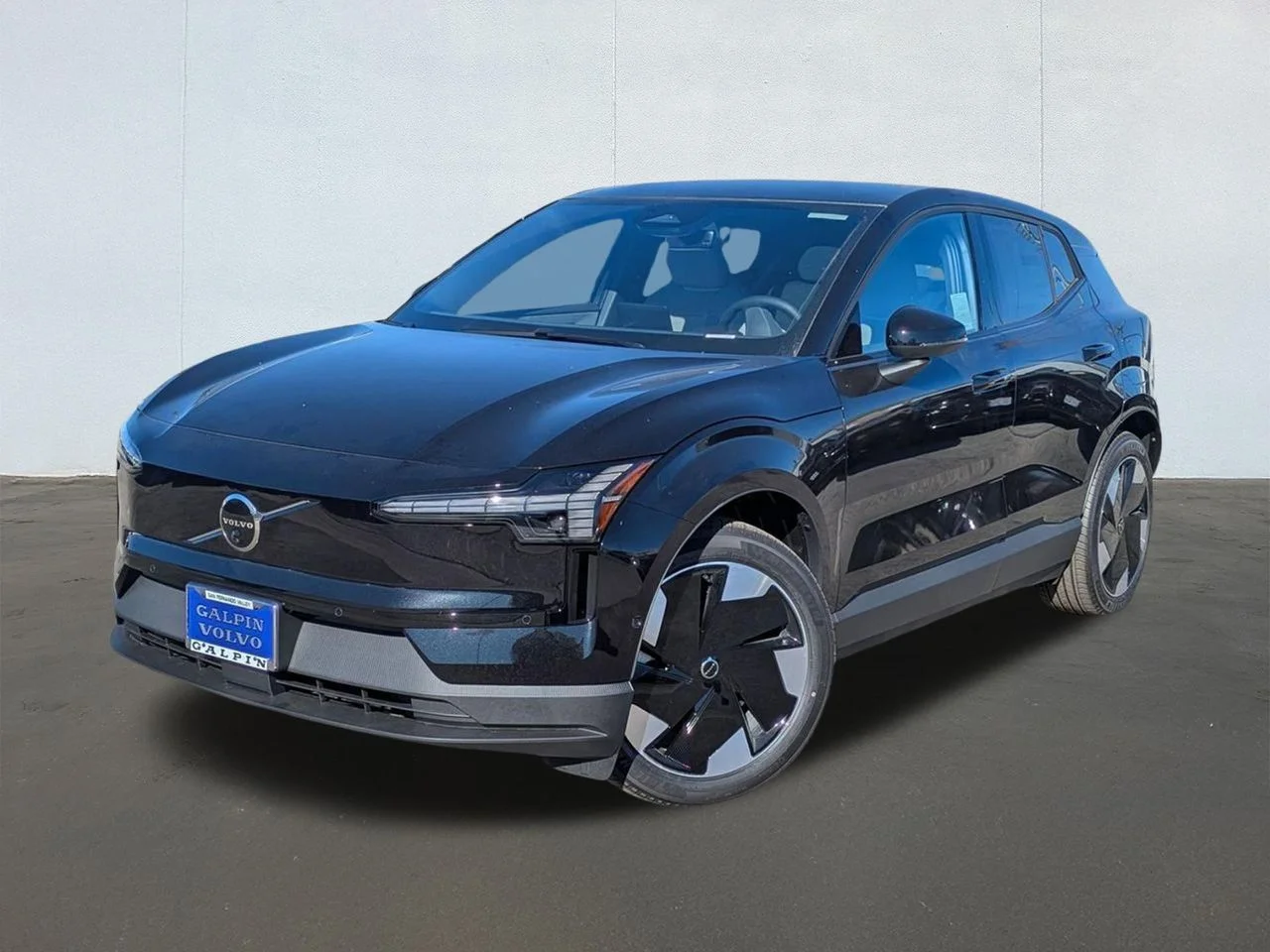 2026 Volvo EX30 Twin Motor Performance Ultra's photo