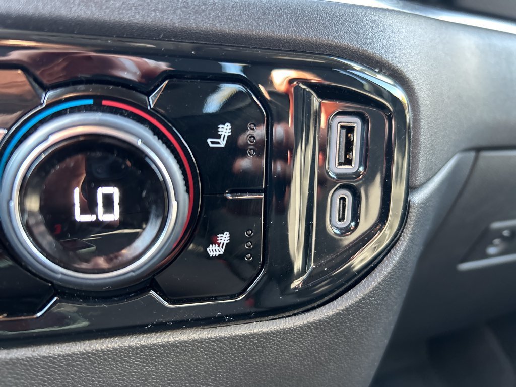 2024 Chevrolet Silverado 1500 RST - Photo 30