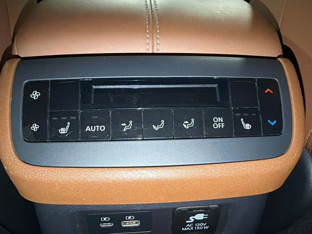 Used 2024 Super Black Nissan Platinum image 45