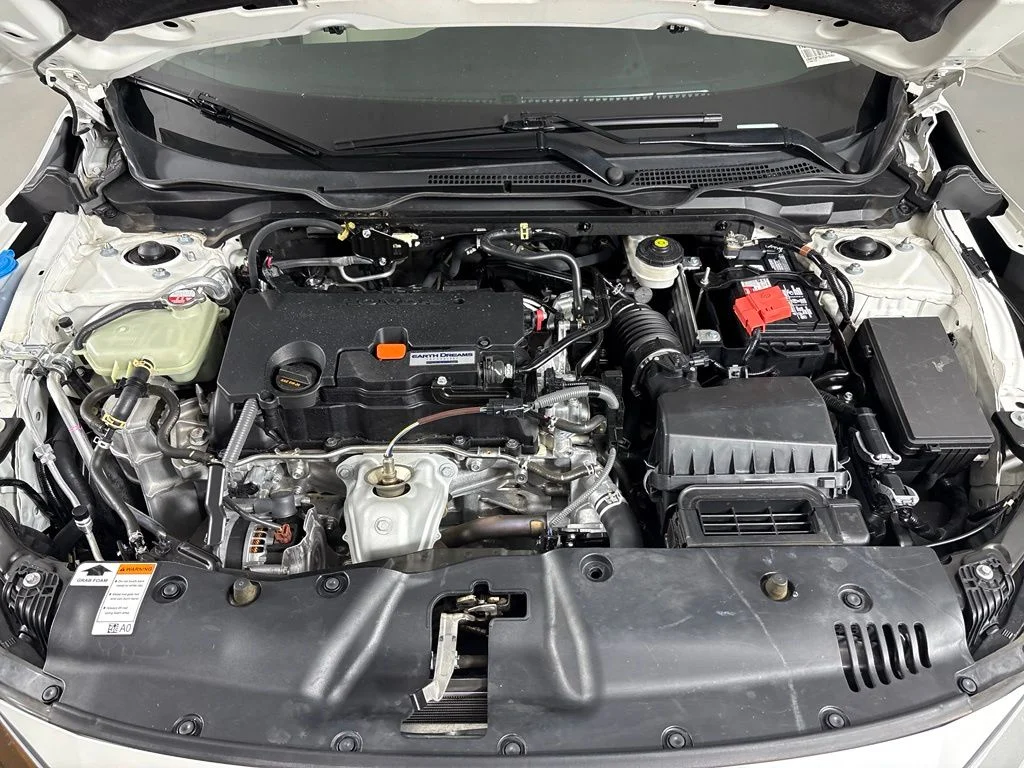 Used 2018  Honda EX image 39