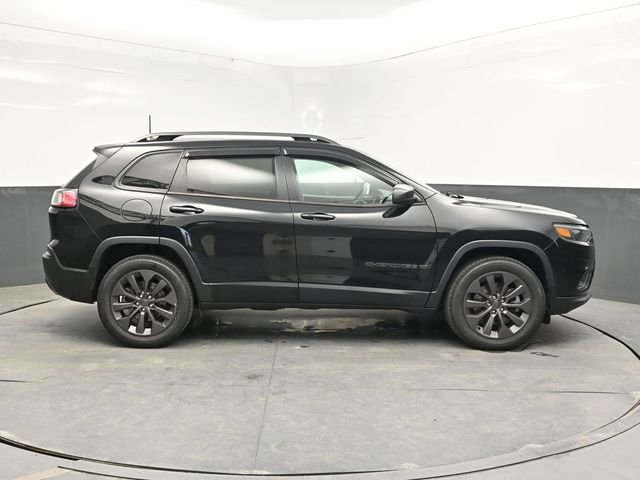 Used 2021 Black Jeep Latitude Lux image 8