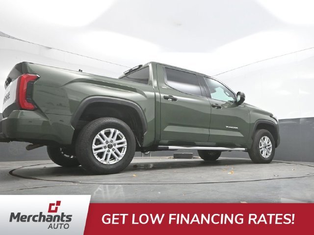 Used 2022 Green Toyota SR5 image 38