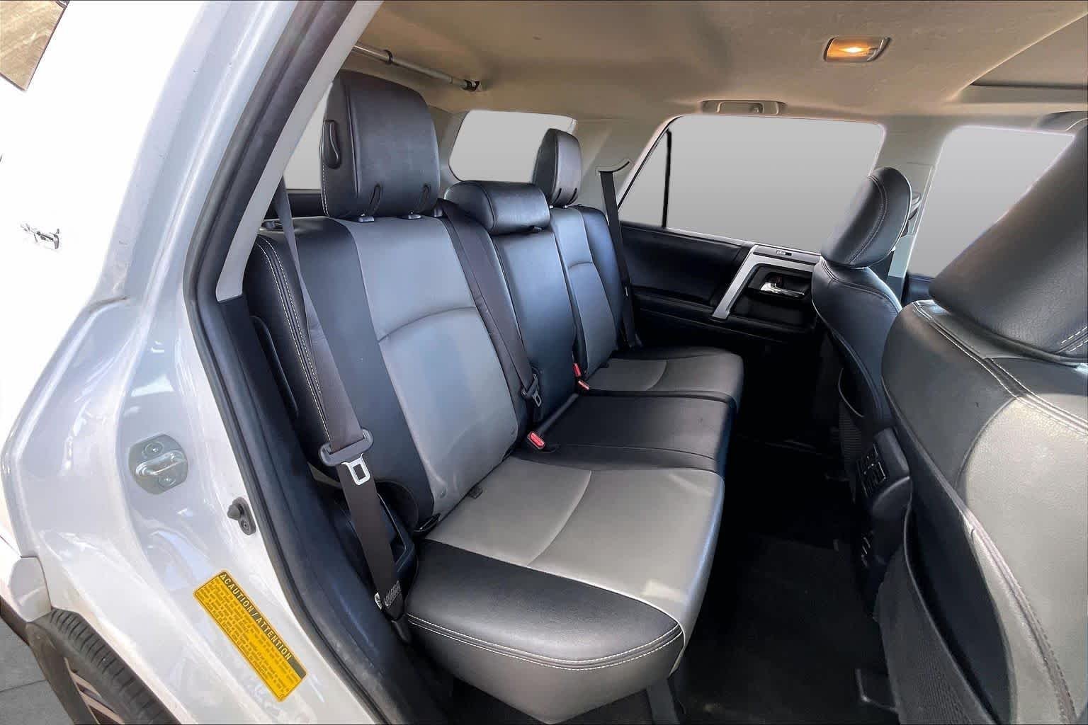 Used 2019 Super White Toyota SR5 image 19