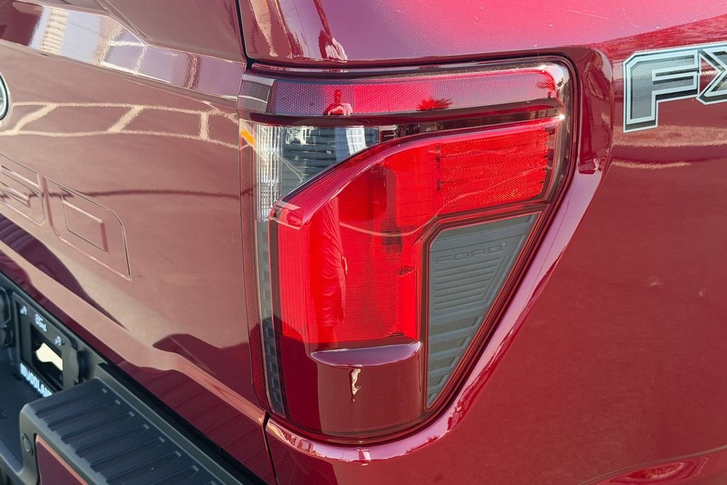 New 2026 Ruby Red Metallic Tinted Clearcoat Ford XLT image 7
