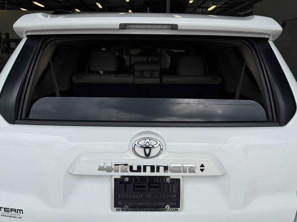 Used 2022 White Toyota SR5 Premium image 26