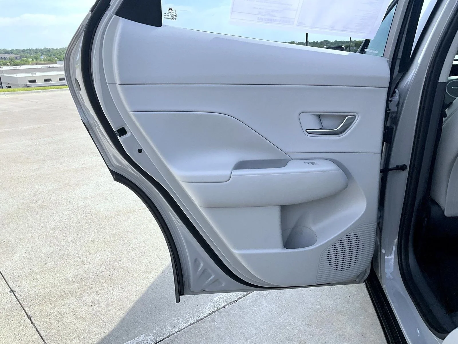New 2026 Gray Hyundai SEL Premium image 18