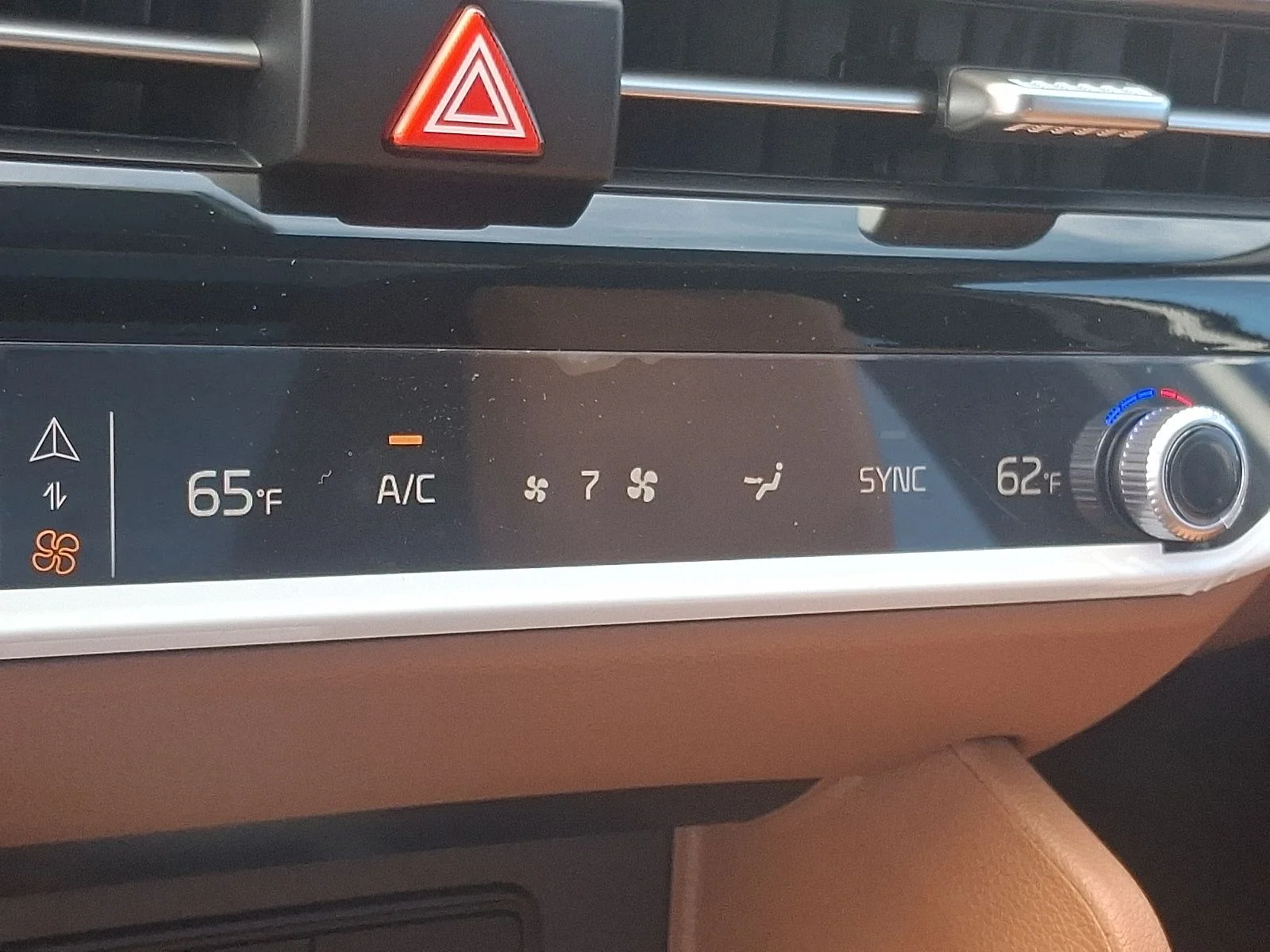 New 2027  Kia X-Line image 15
