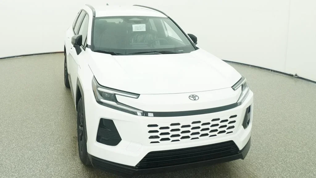 New 2026 Ice Cap Toyota SE image 8