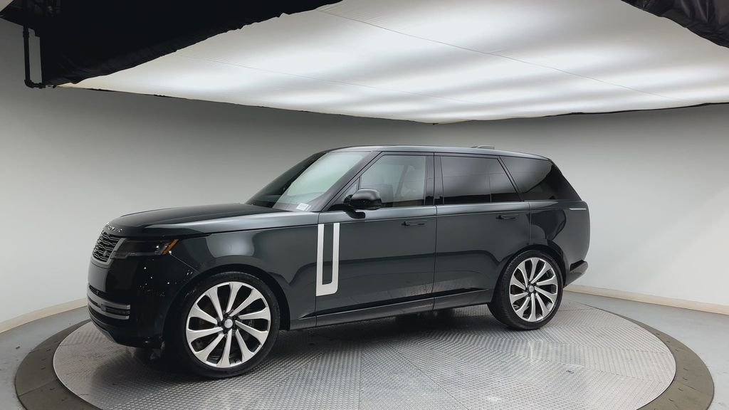 Used 2024 Belgravia Green Metallic Land Rover Autobiography image 6