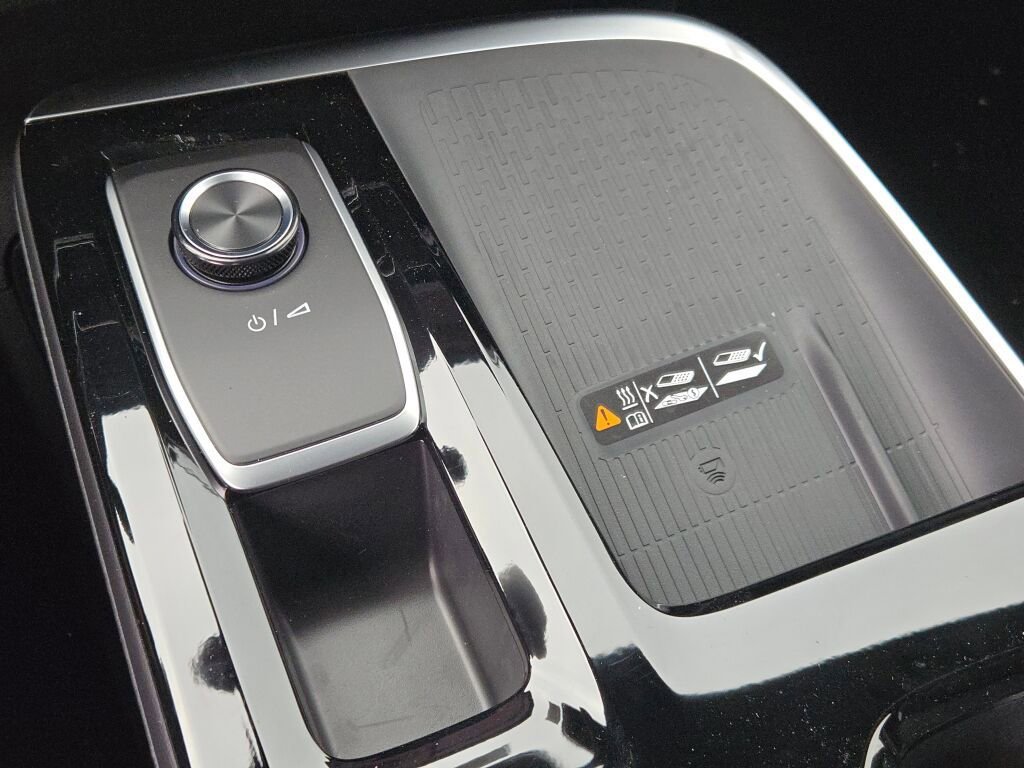 New 2026 Summit White Buick Sport Touring image 36