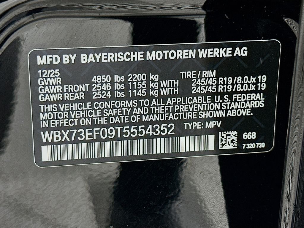 Used 2026 Jet Black BMW xDrive28i image 24
