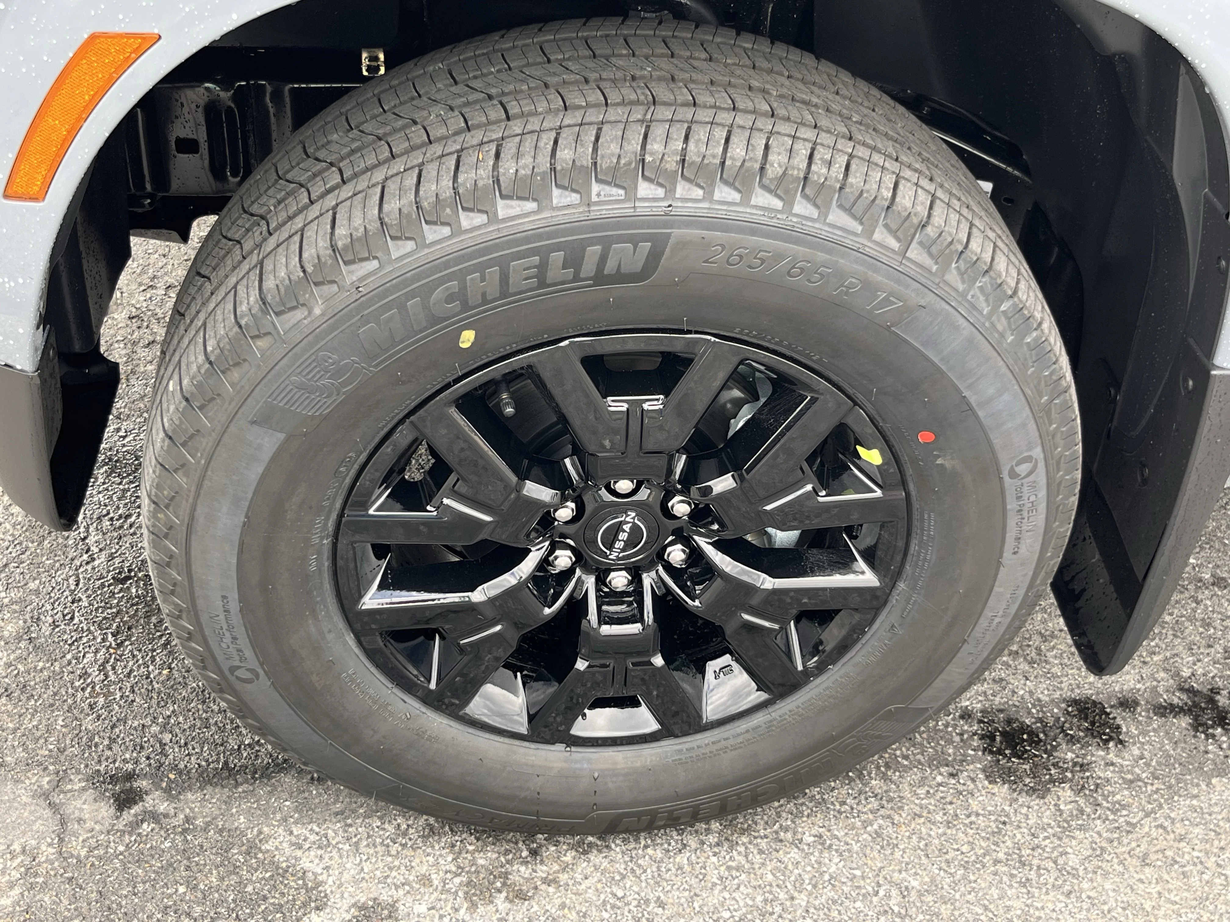 New 2026 Boulder Gray Pearl Nissan Crew Cab SV image 10