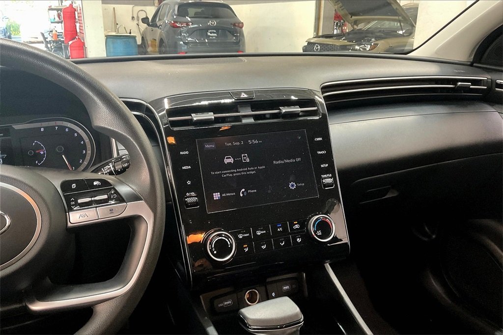 2023 HYUNDAI TUCSON - Image 4