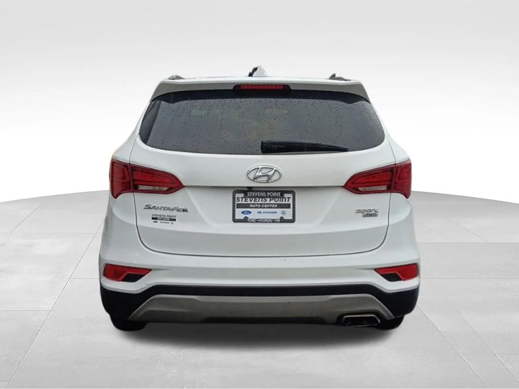 Used 2018 Pearl White Hyundai 2.4 Base image 5