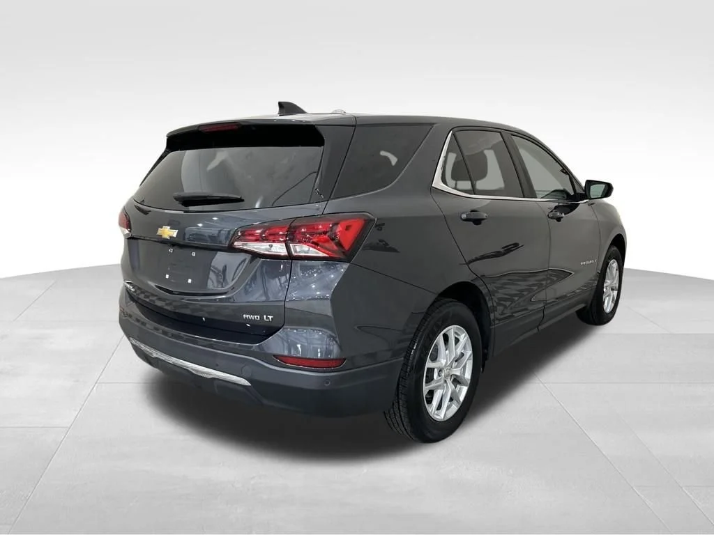 Used 2023 Iron Gray Metallic Chevrolet LT image 5