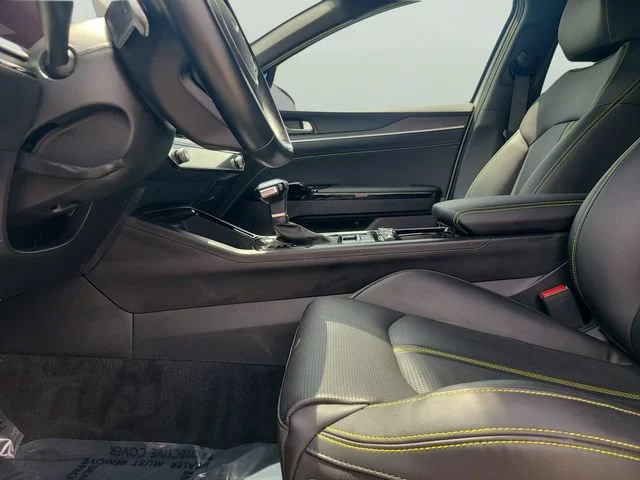 Used 2025  Kia GT image 20