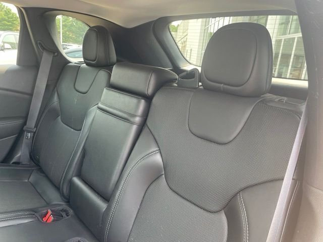 Used 2019 Gray Jeep Limited image 17
