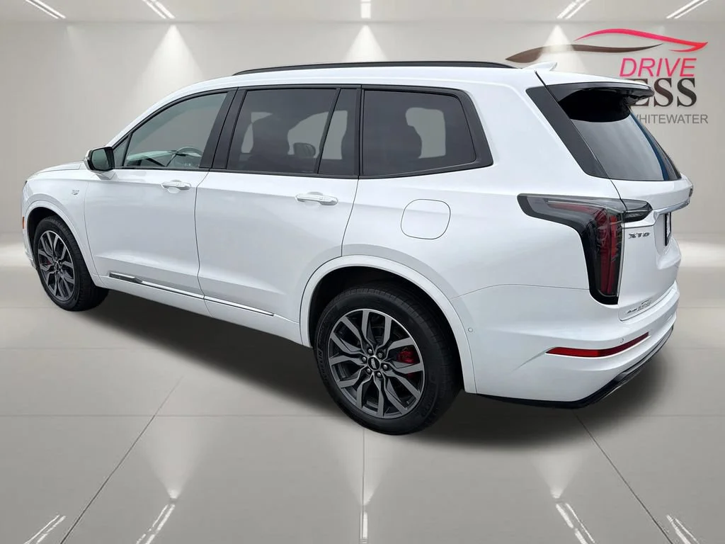 2023 Cadillac XT6 Sport - Photo 10