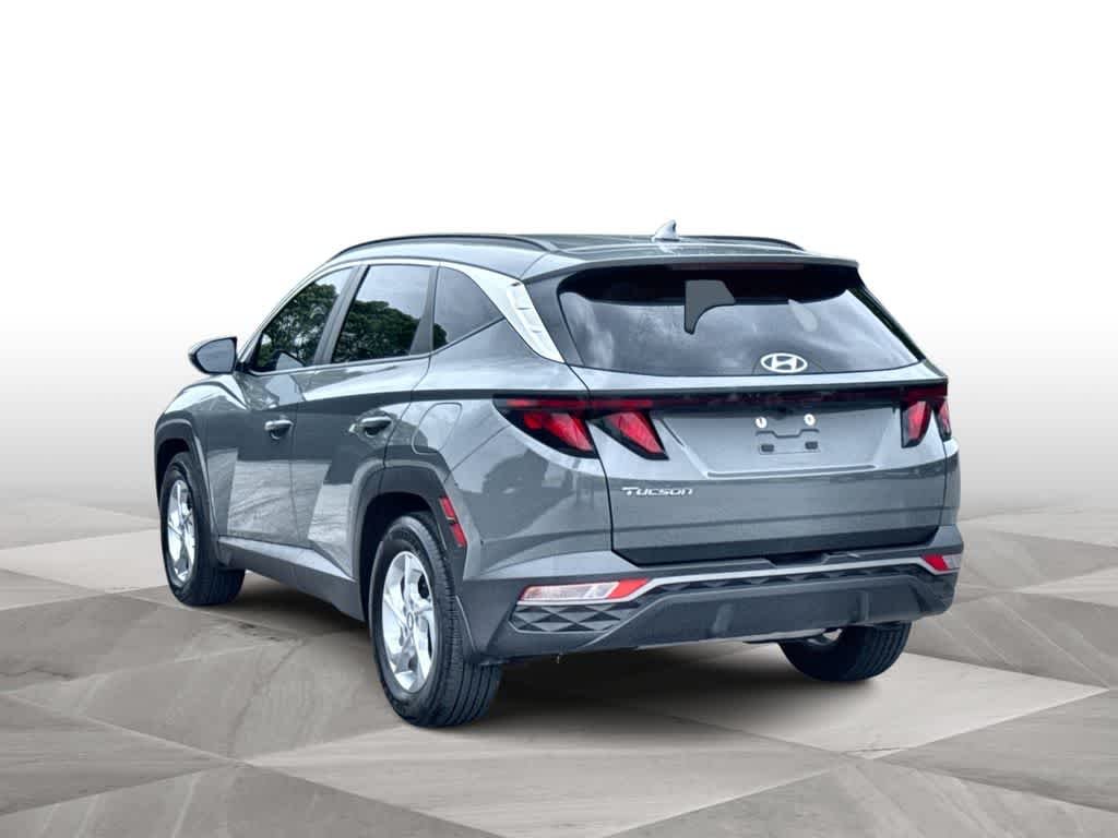 Used 2024 Hampton Gray Hyundai SEL image 6