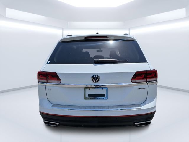 Certified Used 2023 White Volkswagen 2.0T SE w/Technology image 4