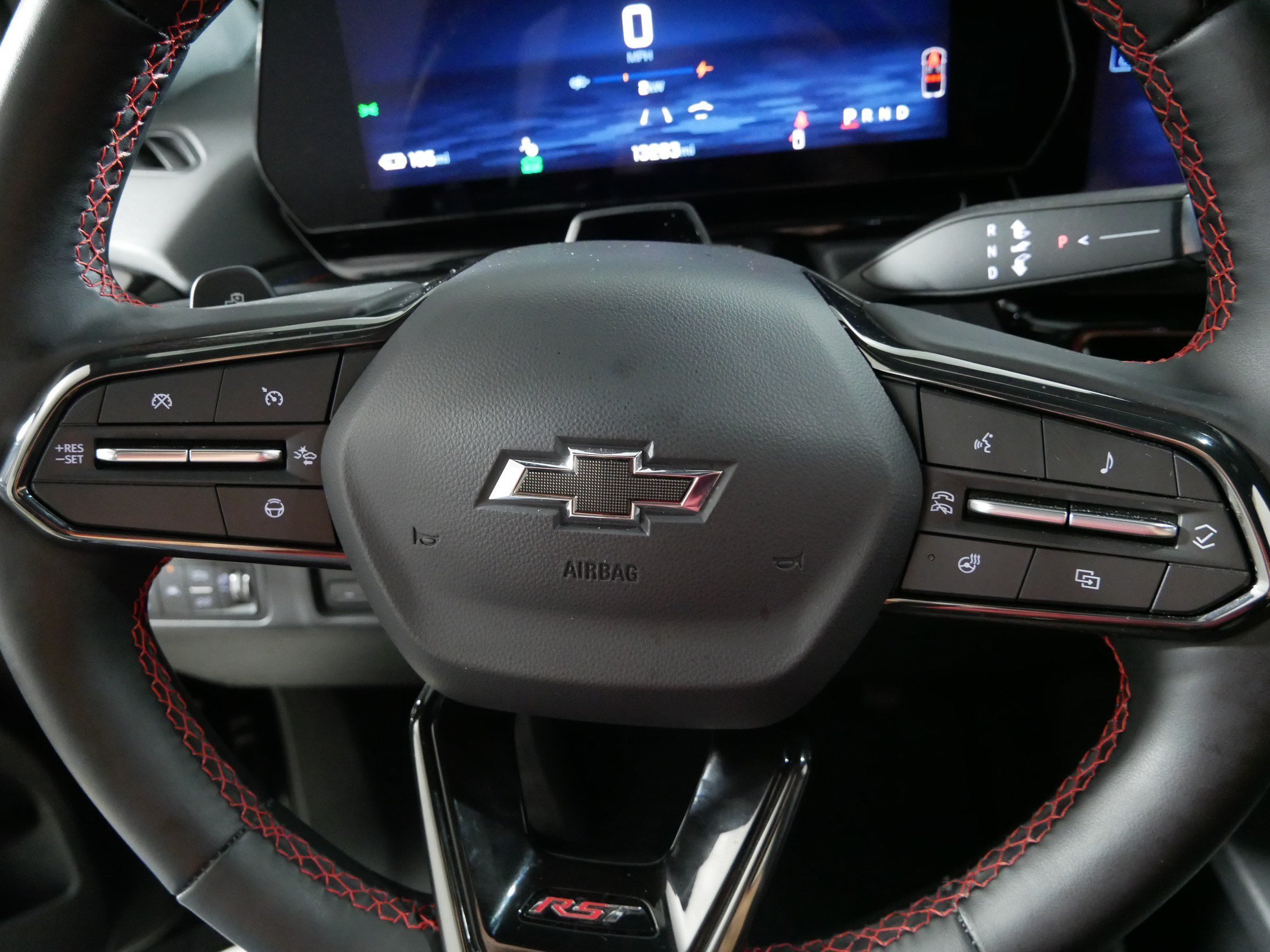 Used 2025 Black Chevrolet RST - Max Range image 25