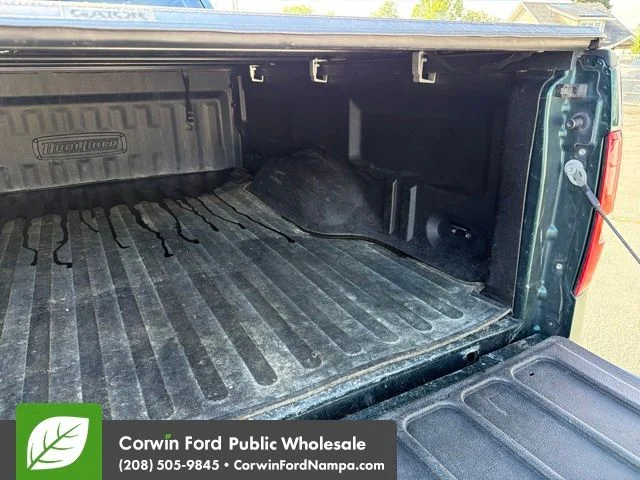 Used 2007 Green Ford  image 32