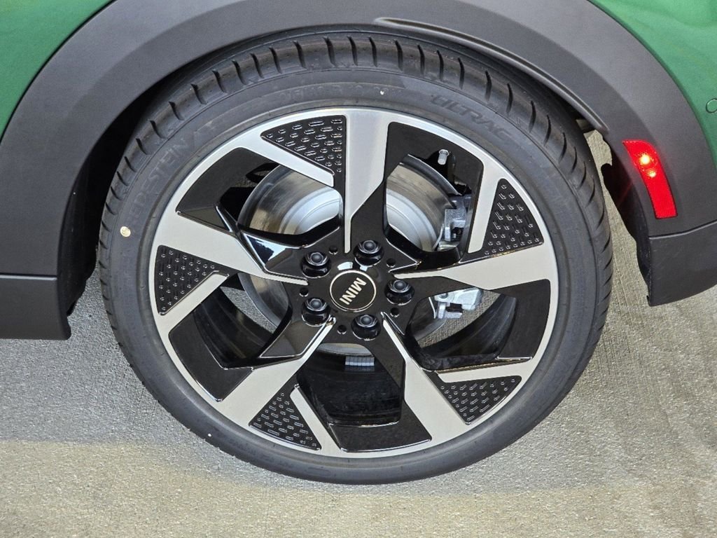 2025 MINI Hardtop 4 Door S - Photo 5