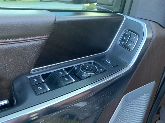 Used 2023 Gray Ford King Ranch image 22